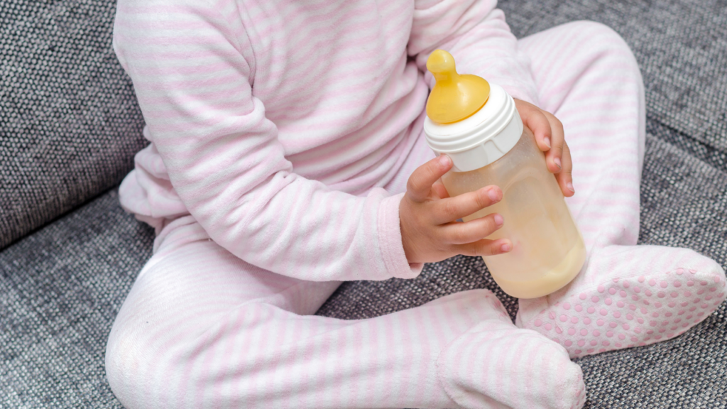 Zęby mleczne wymagają codziennej higieny już od momentu pojawienia się pierwszego zęba